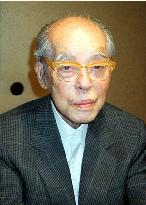 Noted Japanese painter Uemura dies at 98